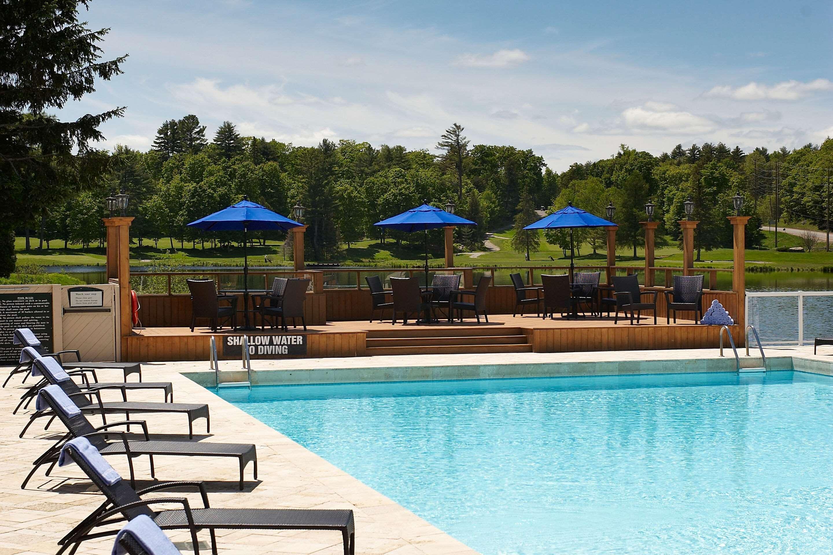 Pinestone Resort, Conference Centre, Spa & Golf Course Халибъртън Екстериор снимка